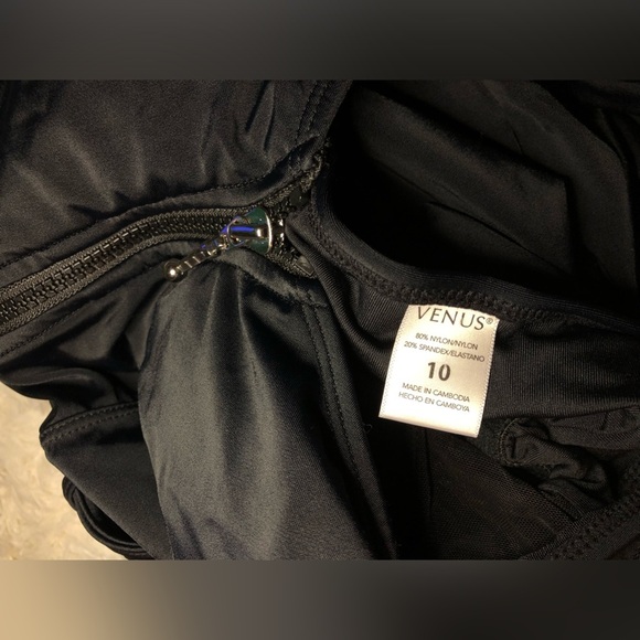 VENUS Black Halter Belted Swim Dress with size 10 - Picture 14 of 15